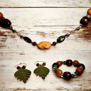 Elegant Multicolor Beaded Jewelry Set